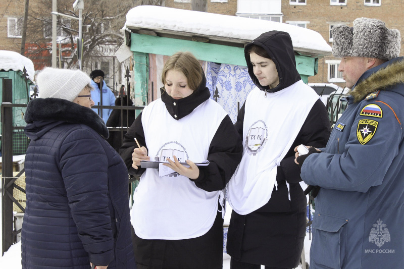 «Несём» пожарные извещатели в массы