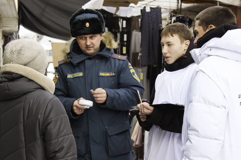 «Несём» пожарные извещатели в массы