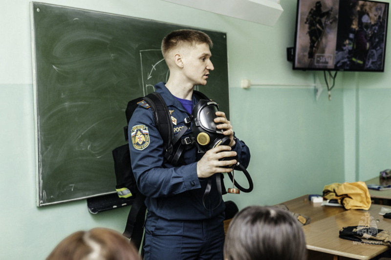 Всероссийский открытый урок по ОБЖ, посвященный Дню пожарной охраны России,  проходит в регионе