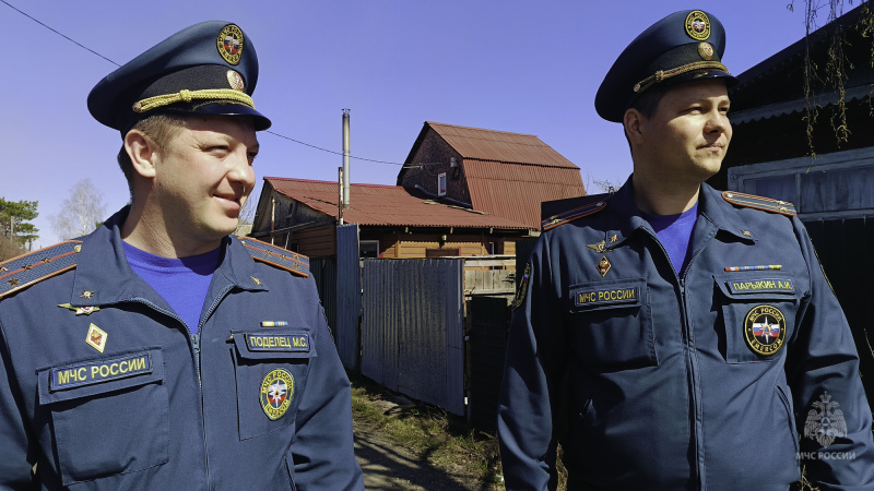 Около тысячи профилактических мероприятий в сутки проводят государственные пожарные инспекторы Омской области