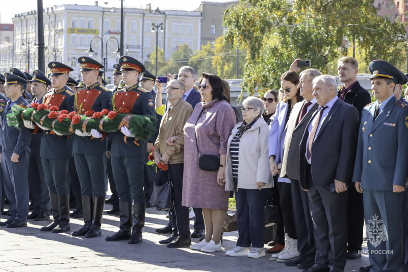 В Омске открыли памятник  Герою Советского Союза